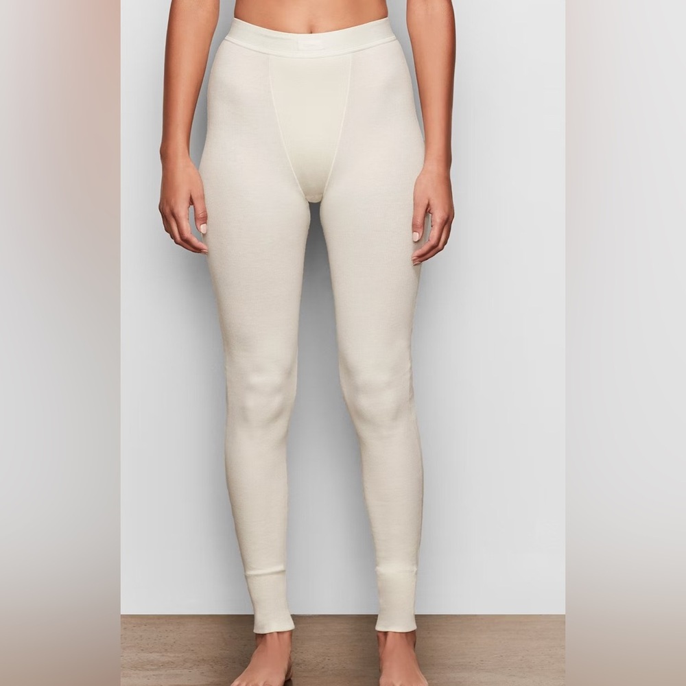 SKIMS COTTON RIB LEGGING COLOR BONE Limited Edition Bone SIZES 2X & 3X